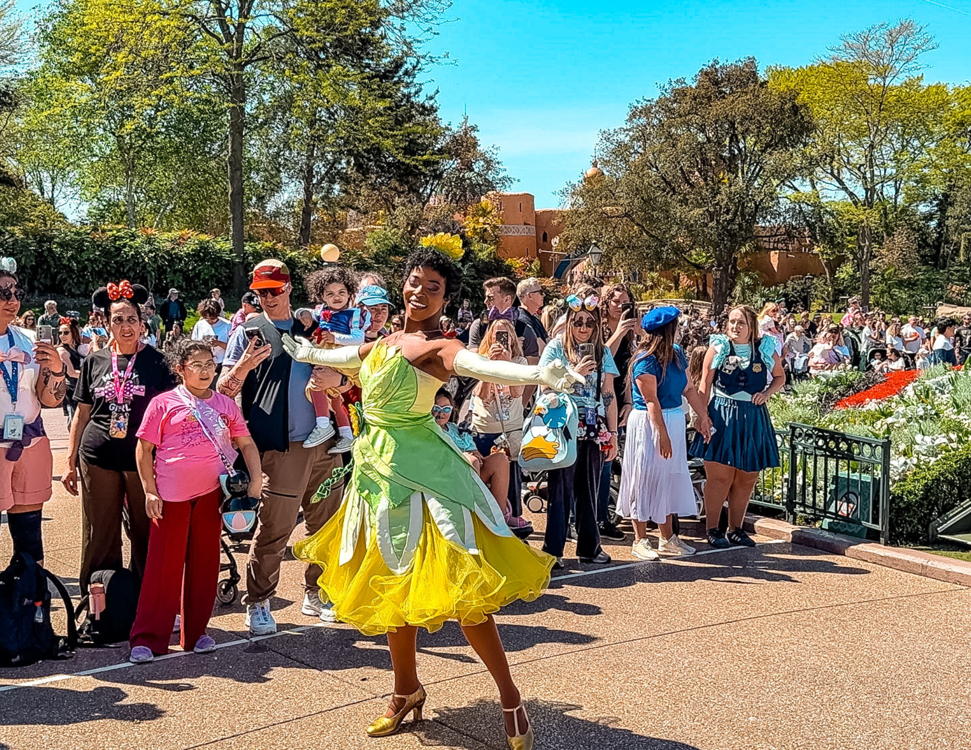 Disneyland Paris Guide (19).png